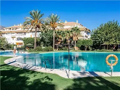 By Riva - Elegant, 2 Bedroom Apartment In Dama De Noche Puerto Banus Marbella 0*,