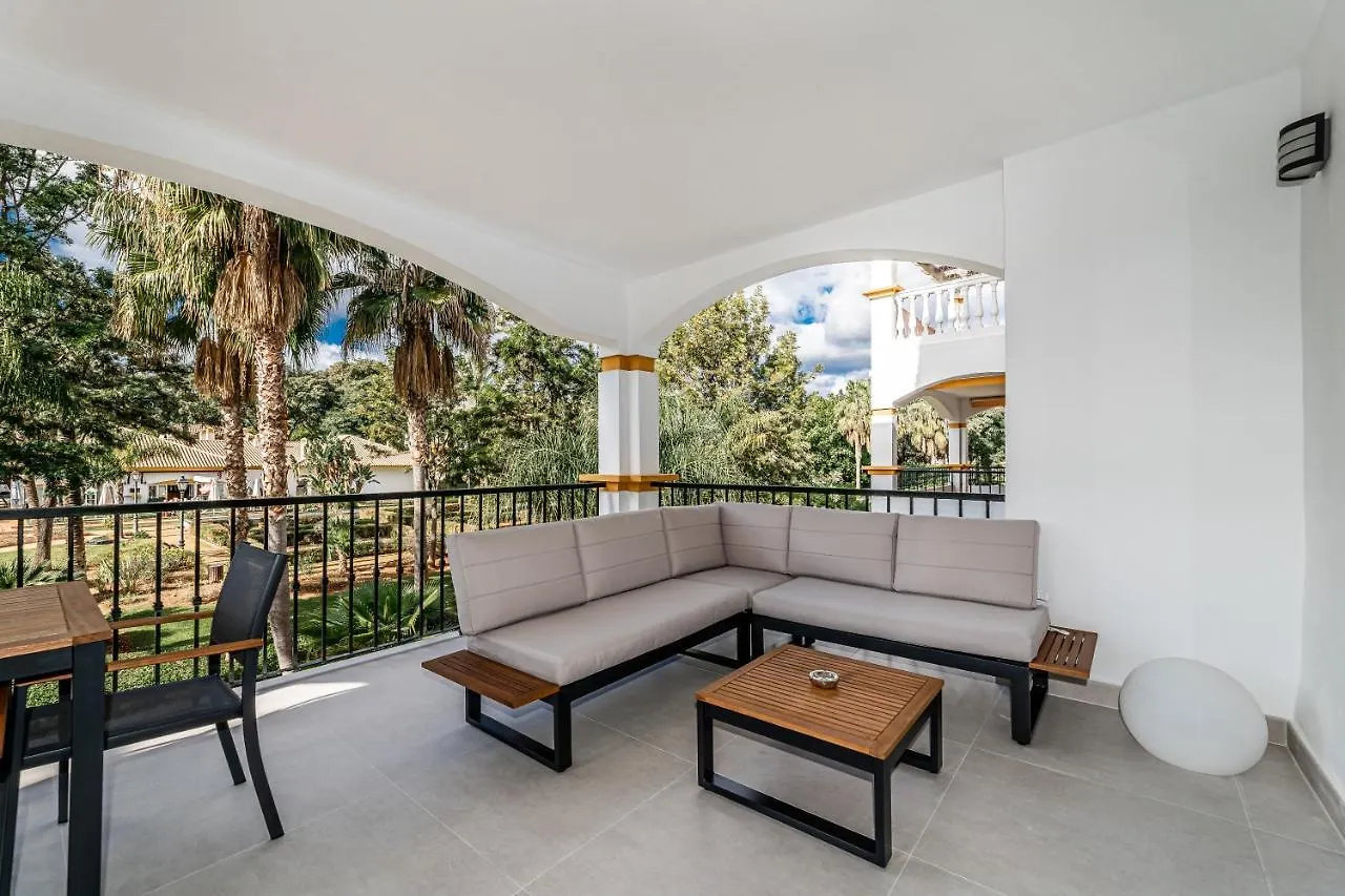 By Riva - Elegant, 2 Bedroom Apartment In Dama De Noche Puerto Banus Marbella
