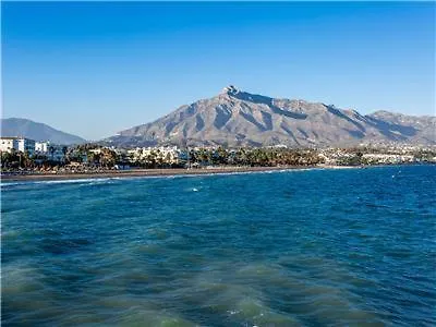 By Riva - Elegant, 2 Bedroom Apartment In Dama De Noche Puerto Banus Marbella
